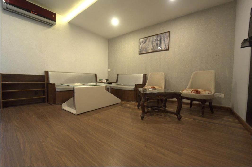 Hotel Jsr Continental Dehradun Ngoại thất bức ảnh